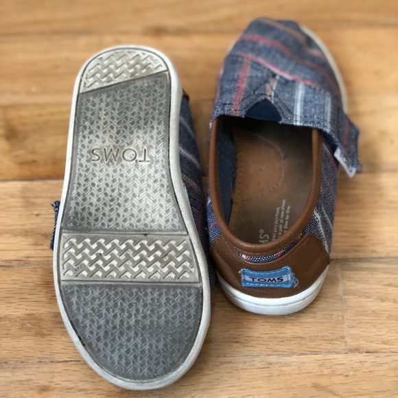 TOMS denim striped shoes - Picture 3 of 3